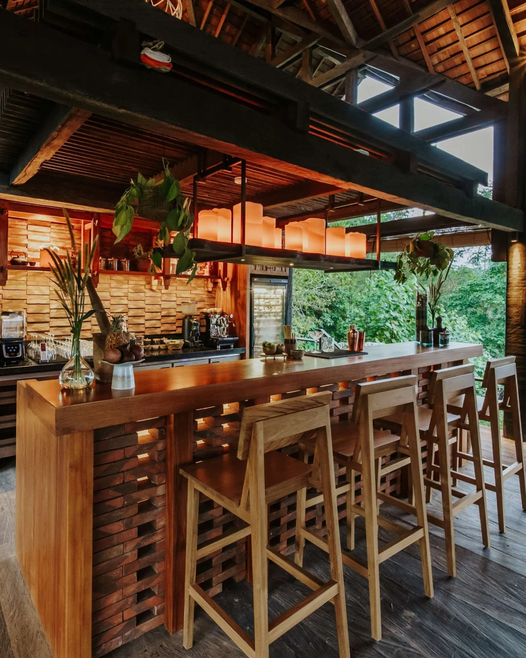 Buahan, a Banyan Tree Escape, restaurant or food