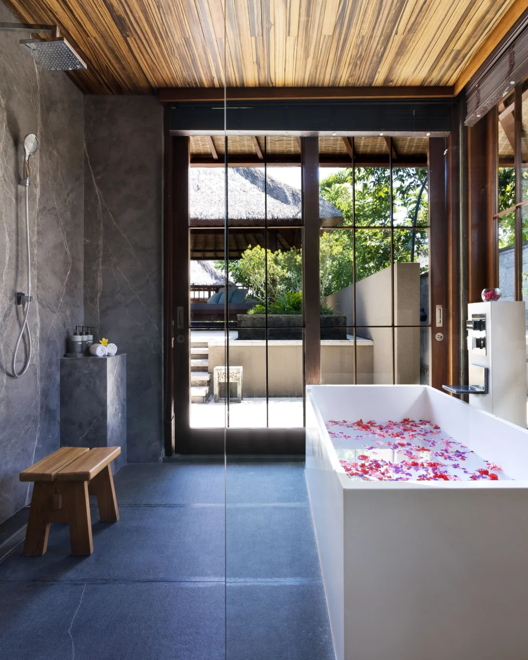 Hoshinoya Bali, bathroom or bath