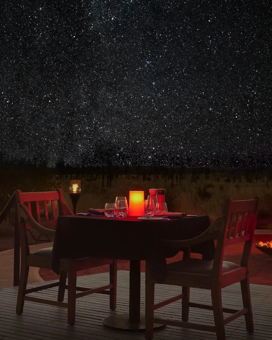 Longitude 131, restaurant or food
