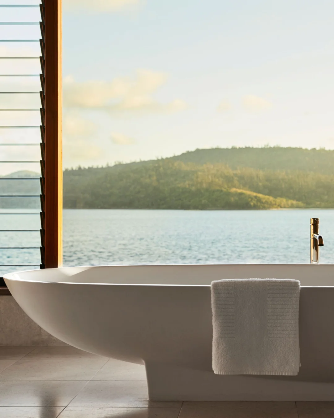 qualia, bathroom or bath