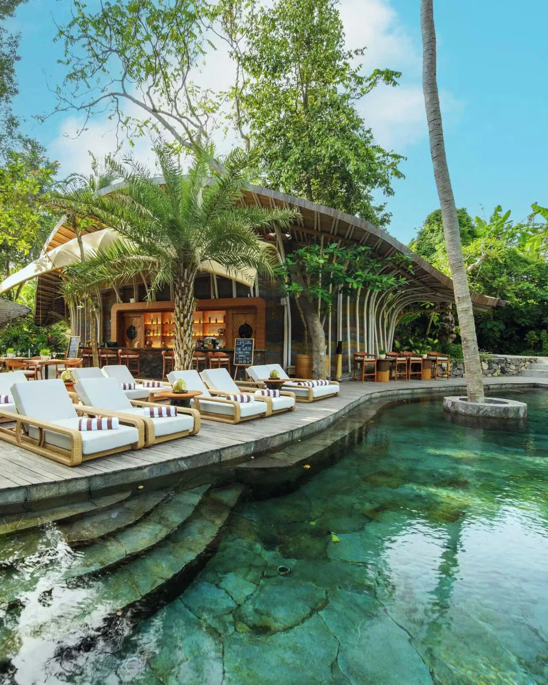 Ulaman Eco Luxury Resort, pool
